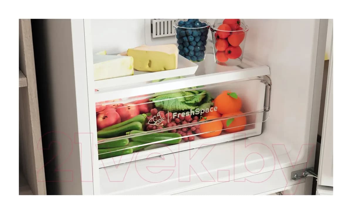 Холодильник с морозильником Indesit ITR 4180 W