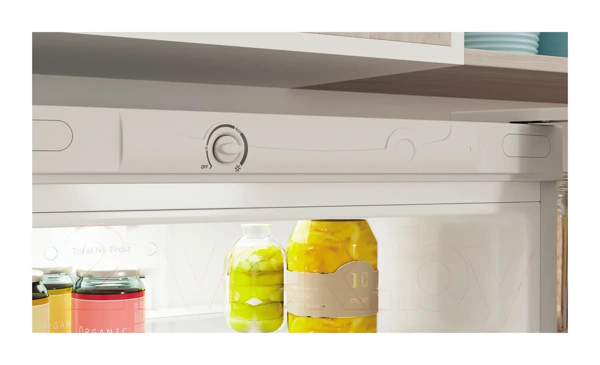 Холодильник с морозильником Indesit ITR 4200 W