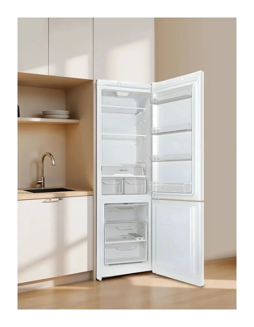 Холодильник с морозильником Indesit DS 4200 W
