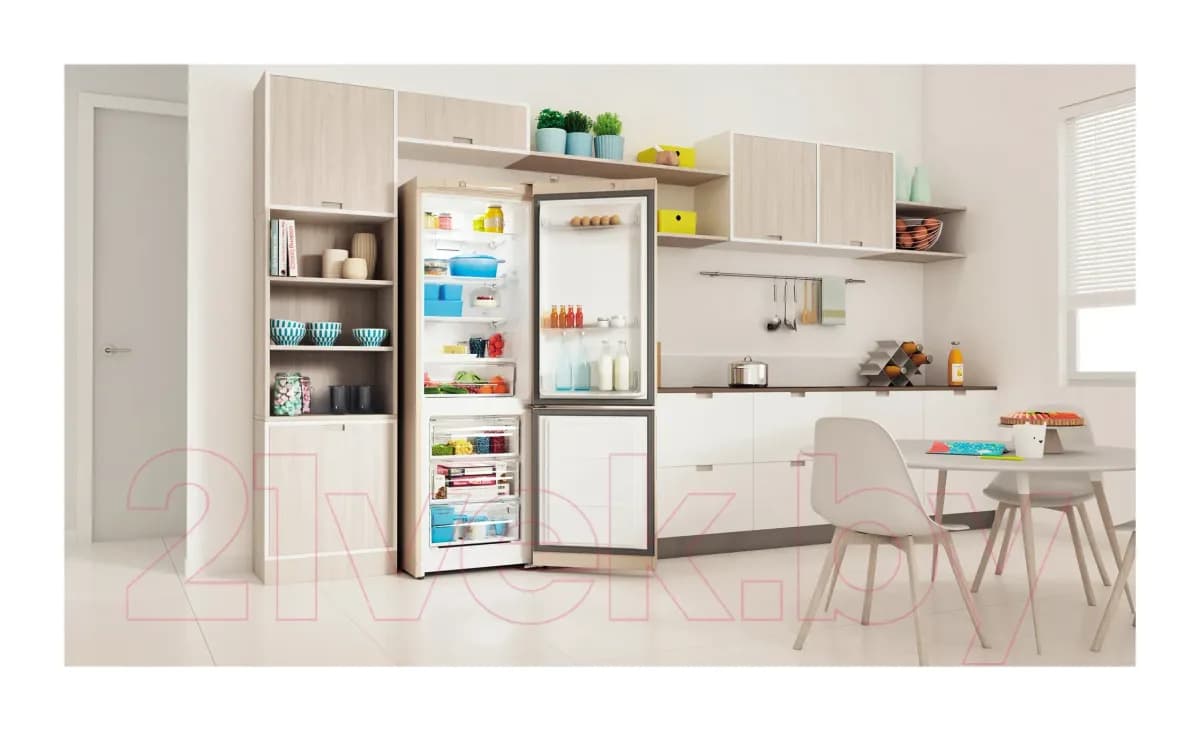 Холодильник с морозильником Indesit ITR 4180 E