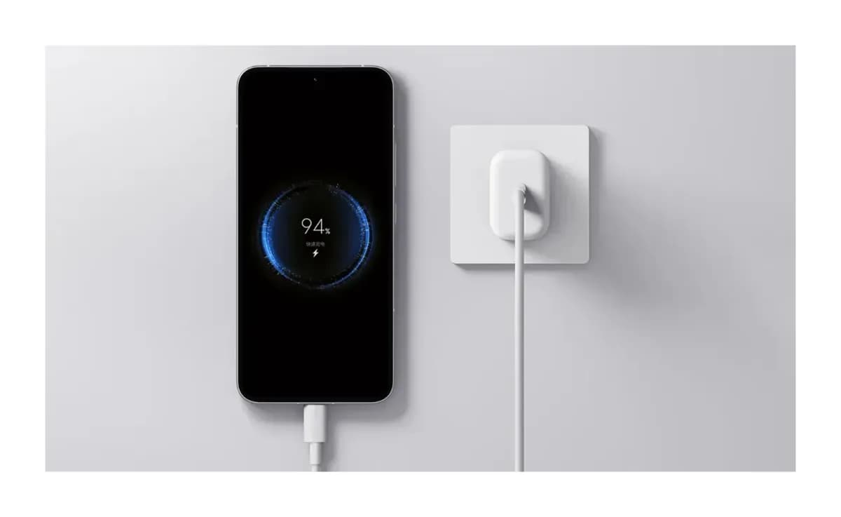 Адаптер питания сетевой Xiaomi 20W BHR08M8EU / MDY-20-EG