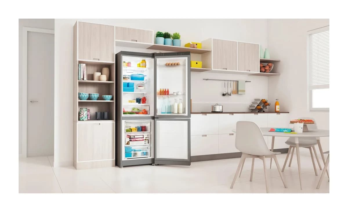 Холодильник с морозильником Indesit ITS 5180 G