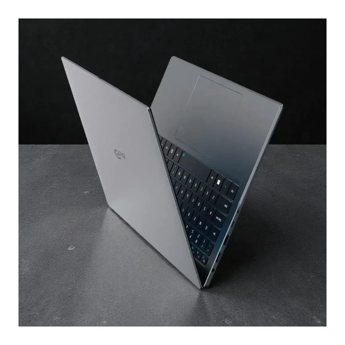 Ноутбук Acer Gadget ЕT APN21S / R582SUN (ZL.OTH11.03U) без ОС
