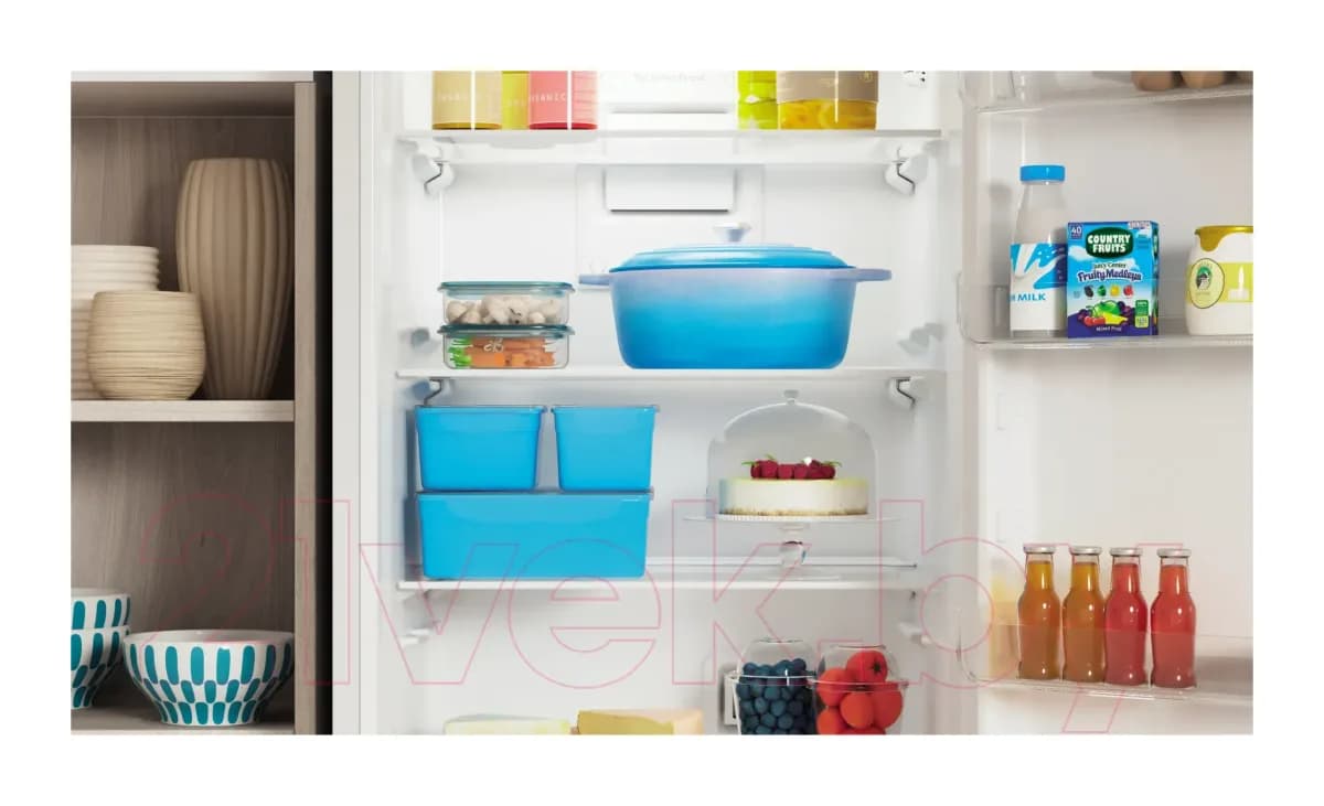 Холодильник с морозильником Indesit ITR 5180 W